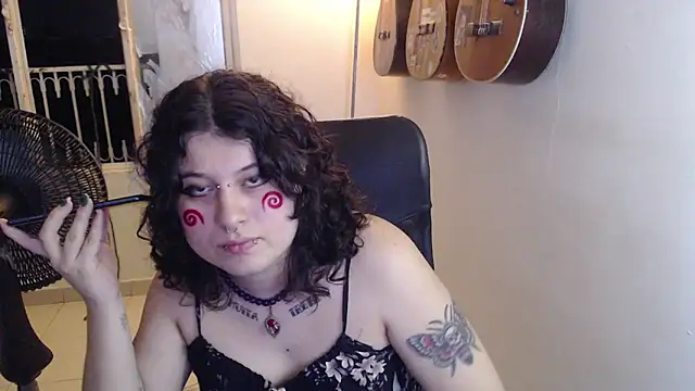 Smoke trip Alicia online show from 11-27-25, 04:25