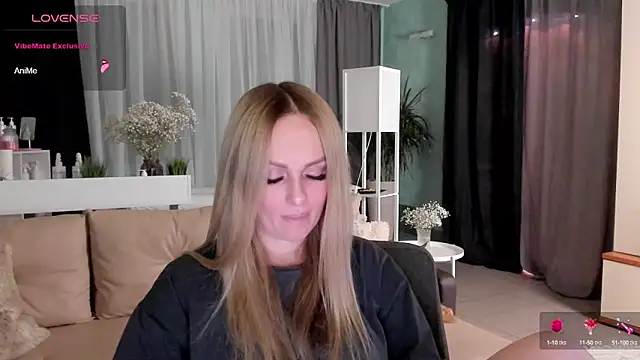 Libby Nora online show from 01-09-25, 03:34