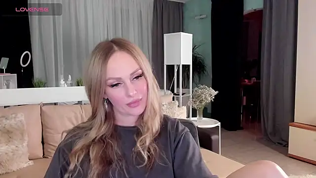 Libby Nora online show from 01-28-25, 02:42