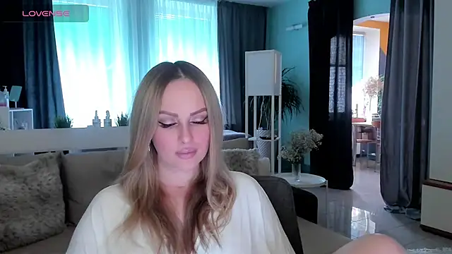 Libby Nora online show from 02-10-25, 09:58