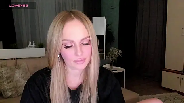 Libby Nora online show from 02-26-25, 04:56