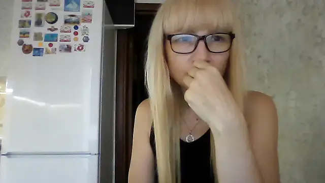Snapshot of BarbaraKim chatting on 07-14-26, 03:18 BarbaraKim online show from 07-14-26, 03:18