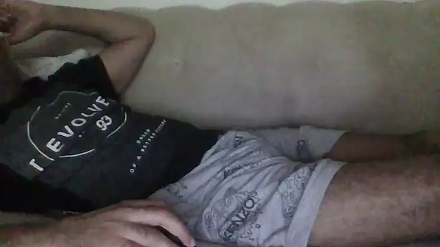 Snapshot of egyman2017 chatting on 10-20-25, 07:03 egyman2017 online show from 10-20-25, 07:03