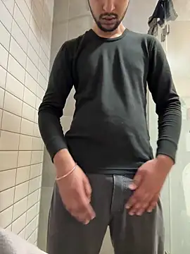 dhruv9413 online show from 02-16-26, 05:42