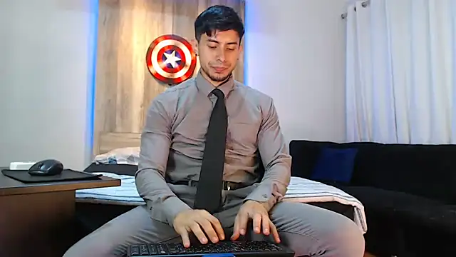 Andrew 4  online show from 02-09-25, 02:38