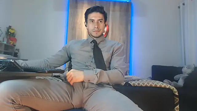 Andrew 4  online show from 09-09-25, 05:29