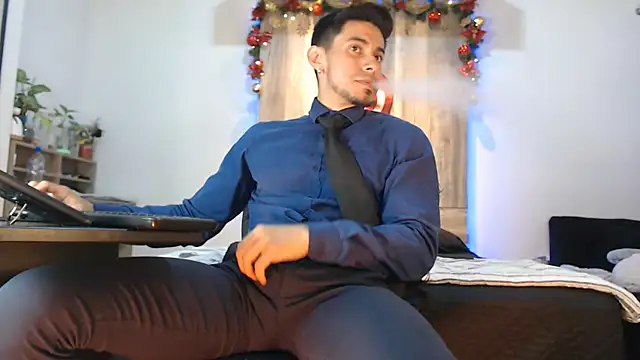 Andrew 4  online show from 12-18-25, 05:46