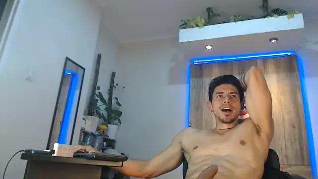 Andrew 4  online show from 02-15-26, 07:51