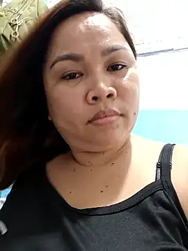 Snapshot of XXLorie_02 chatting on 06-14-26, 07:54 XXLorie 02 online show from 06-14-26, 07:54