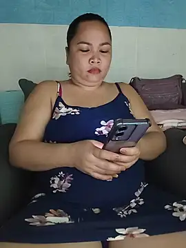 Snapshot of XXLorie_02 chatting on 07-03-26, 01:23 XXLorie 02 online show from 07-03-26, 01:23