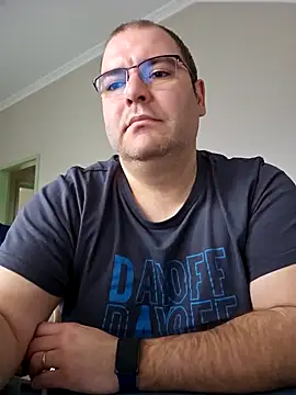 Snapshot of Andrew1900529 chatting on 12-10-24, 07:47 Andrew1900529 online show from 12-10-24, 07:47