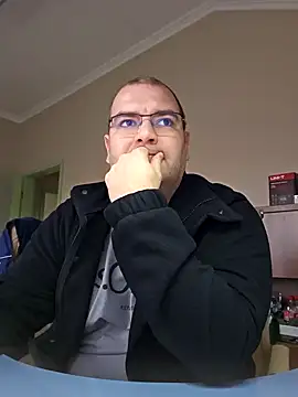 Snapshot of Andrew1900529 chatting on 01-21-25, 12:50 Andrew1900529 online show from 01-21-25, 12:50