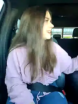 MaggyMayI online show from 03-18-25, 04:37