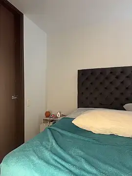 Snapshot of kamivolkano chatting on 02-25-26, 05:55 kamivolkano online show from 02-25-26, 05:55