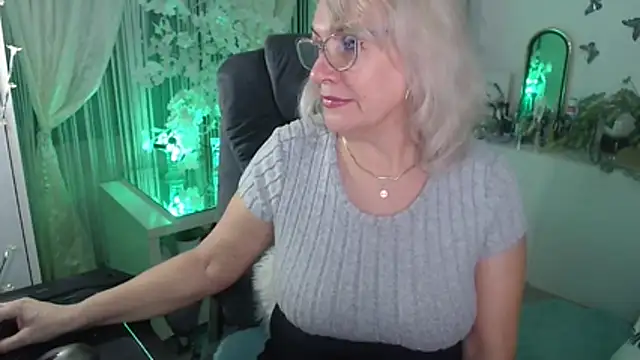 Ghertrude52 online show from 02-06-26, 05:01