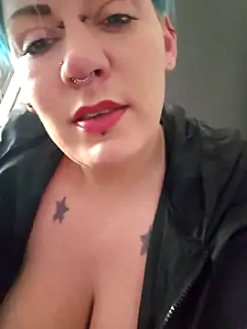 PinkTheHawk online show from 03-22-26, 01:42