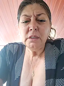 emma tour online show from 12-23-24, 05:43