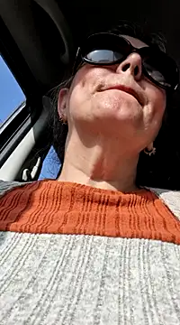 emma tour online show from 01-21-25, 01:54