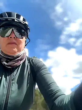 emma tour online show from 11-29-25, 03:04