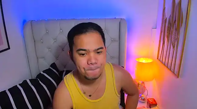 AsianZero online show from 02-10-25, 07:36