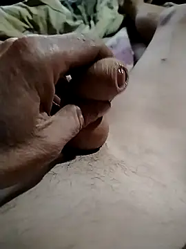 trraaa online show from 10-15-25, 04:07