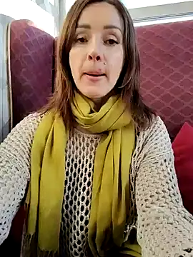 Snapshot of EvaXOAir chatting on 01-06-25, 06:25 EvaXOAir online show from 01-06-25, 06:25