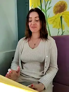 Snapshot of EvaXOAir chatting on 02-26-25, 08:26 EvaXOAir online show from 02-26-25, 08:26