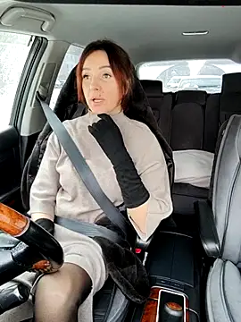 EvaXOAir online show from 12-19-25, 05:14