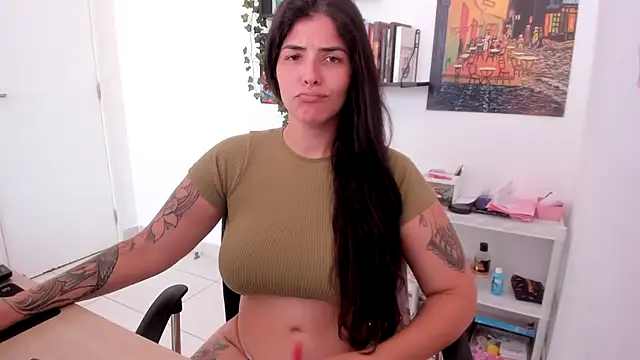 TaliMajesty online show from 02-01-25, 01:51