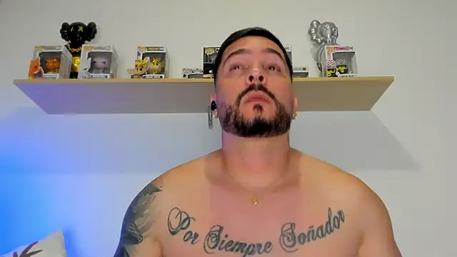 camilo restrepo21 online show from 06-06-26, 12:05
