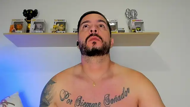 camilo restrepo21 online show from 06-16-26, 12:13