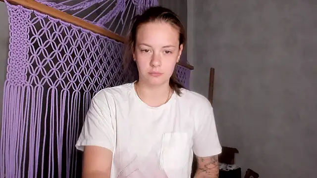 why again me online show from 05-25-26, 06:47