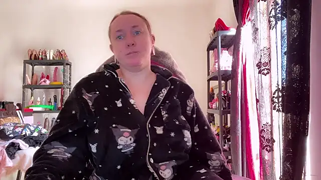 kisicaxx online show from 01-13-26, 08:52