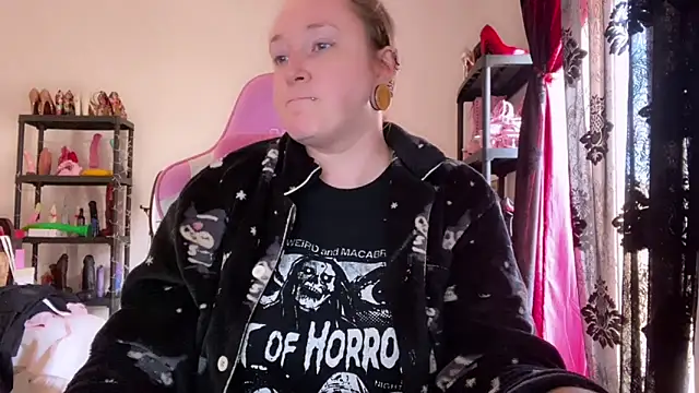 kisicaxx online show from 02-09-26, 01:04