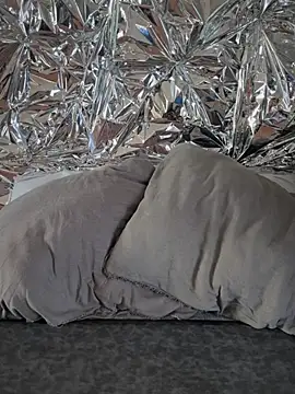 lovely beast online show from 01-16-26, 05:50