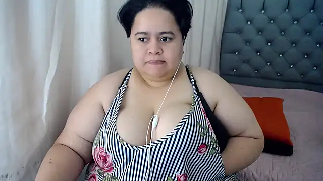 hotlesby4uxxx online show from 12-10-24, 10:47