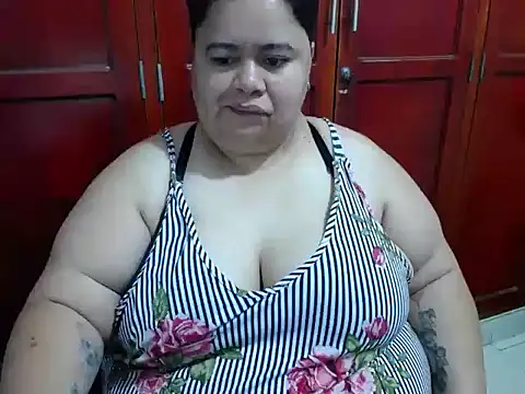 hotlesby4uxxx online show from 07-16-26, 01:50