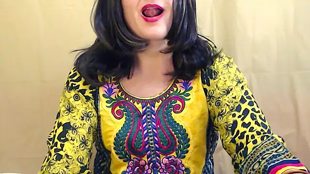 Snapshot of Fun4tipz chatting on 02-19-25, 04:33 Fun4tipz online show from 02-19-25, 04:33