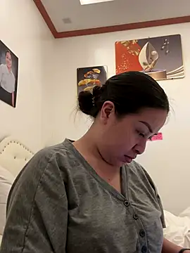 Tightwetholesxx online show from 11-27-25, 01:24