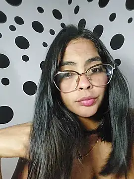 Snapshot of missmelissa_ chatting on 05-01-26, 02:27 missmelissa online show from 05-01-26, 02:27