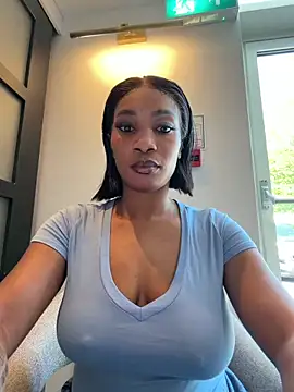   Nessa   online show from 05-24-26, 11:37