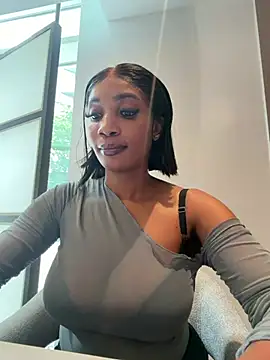   Nessa   online show from 06-06-26, 11:48