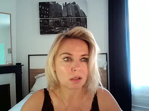 ADreamLady online show from 09-19-25, 11:00