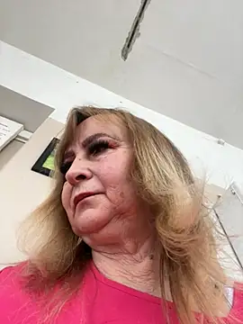 Irina2909xh online show from 02-06-26, 09:45