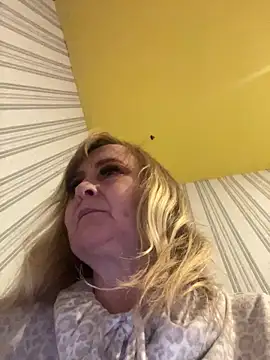 Irina2909xh online show from 02-12-26, 10:27