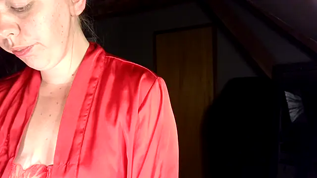 MissGirly online show from 09-10-25, 07:36
