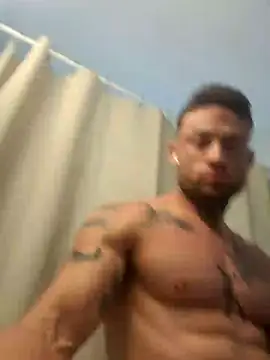 Snapshot of sxysixpack chatting on 10-20-25, 02:17 sxysixpack online show from 10-20-25, 02:17