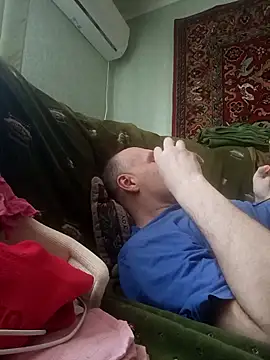 Sam Colt online show from 04-05-26, 02:03