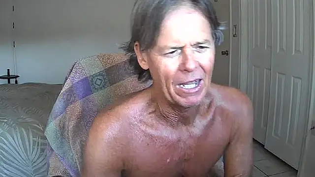 nakeedcowboi65 online show from 05-16-26, 12:40