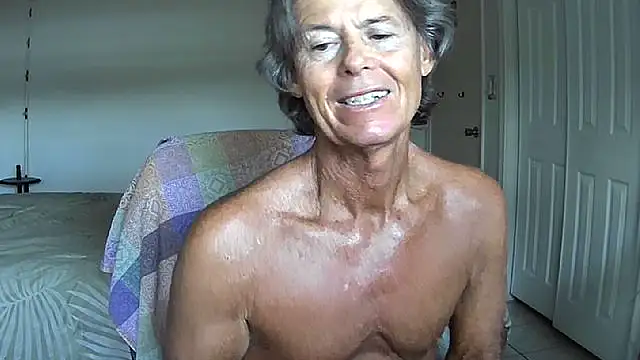 nakeedcowboi65 online show from 06-02-26, 11:45